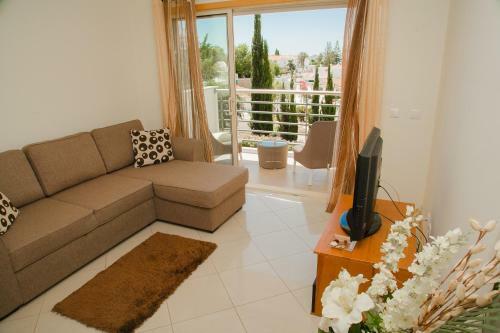 Spacious T1 Apartment With Sea Wiev