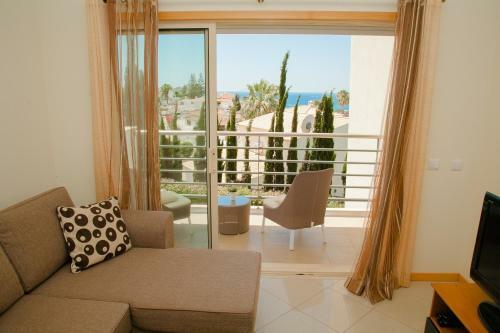 Spacious T1 Apartment With Sea Wiev