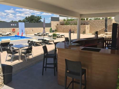 Hostal Sunfield Guest House