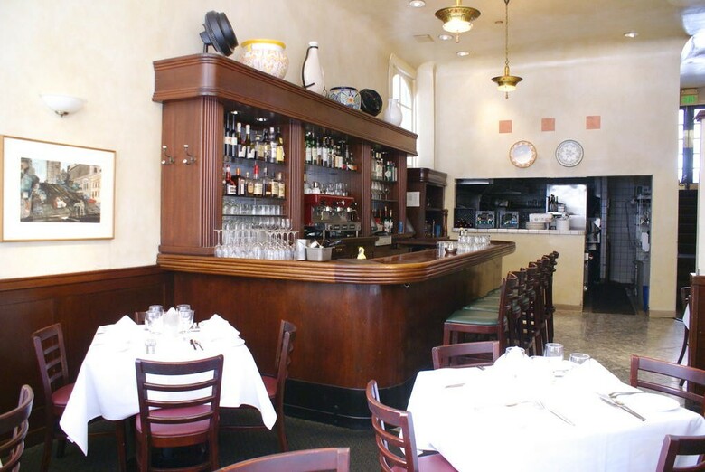Andrews Hotel