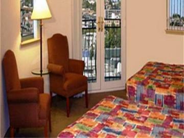 Hotel The Mediterranean Inn