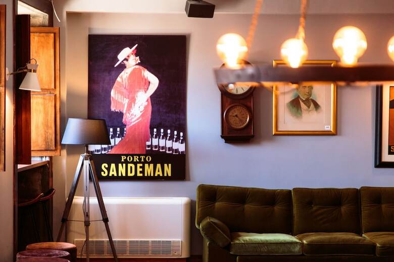 The House Of Sandeman - Hostel & Suites