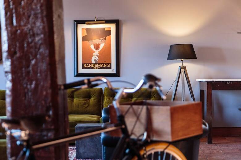 The House Of Sandeman - Hostel & Suites