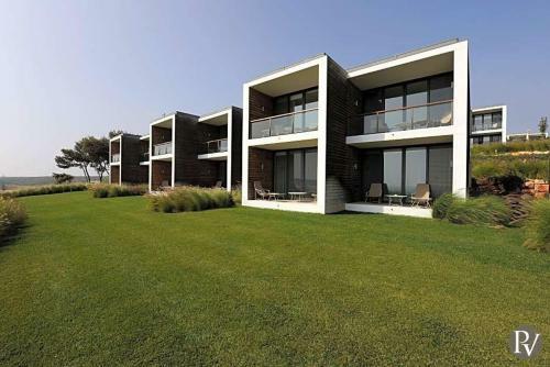 Sagres Villa Sleeps 2 Pool Air Con Wifi