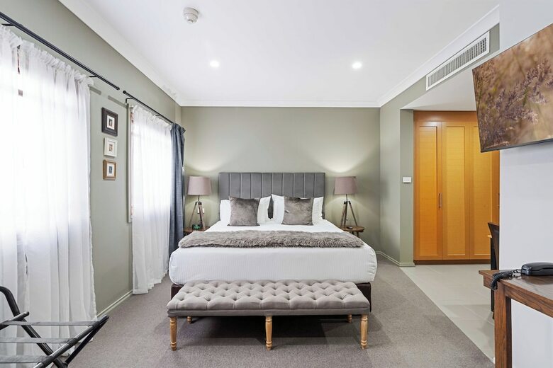 Hotel De Russie Suites Orange