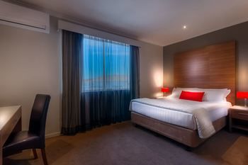 Hotel Crest On Barkly