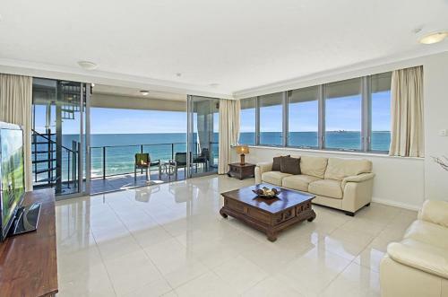 Hotel Majorca Isle Beachside Resort