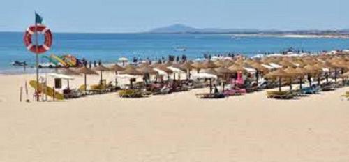 Apartamento Cousy House - 275 Mt From Monte Gordo Beach