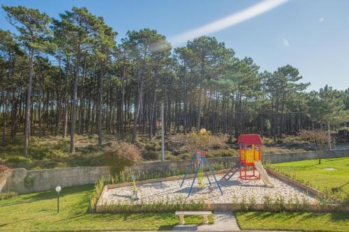 Your Nest In Nazar� - Ocean View Villa
