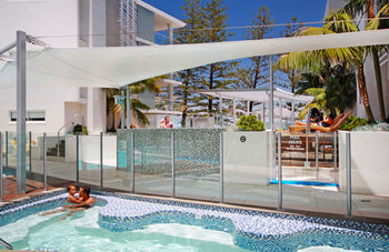 Hotel Rumba Beach Resort