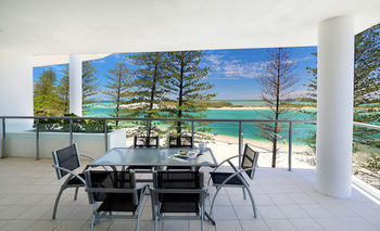 Hotel Rumba Beach Resort