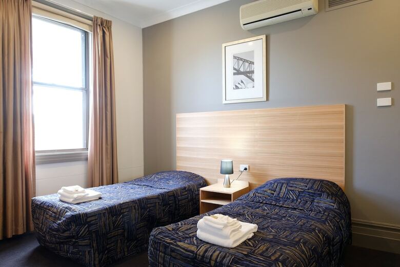 Royal Exhibition Hotel