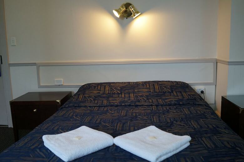 Royal Exhibition Hotel