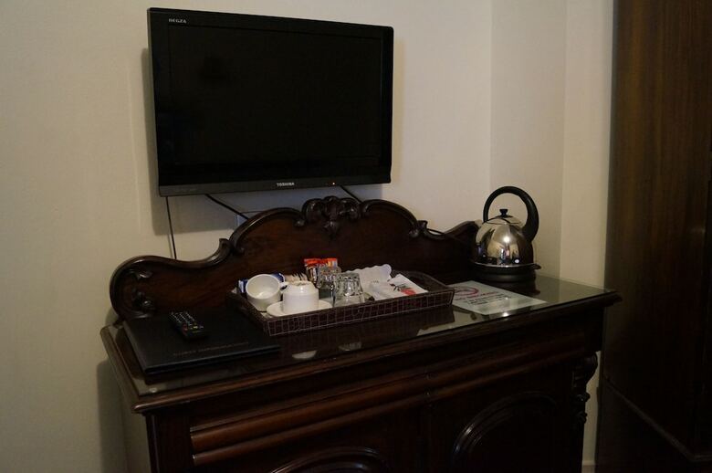 Royal Exhibition Hotel