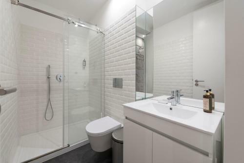 Lovelystay - Rico's Apartment - Almada 2� F