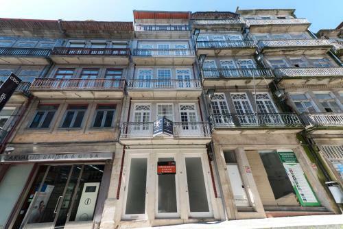 Lovelystay - Rico's Apartment - Almada 2� F