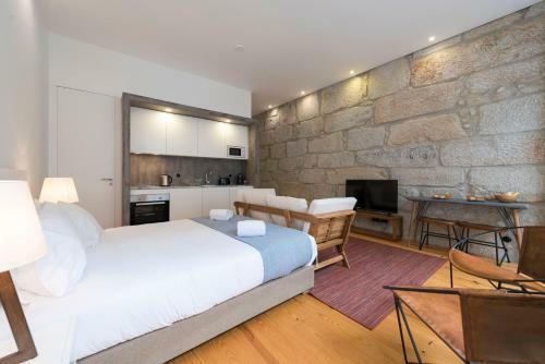 Lovelystay - Rico's Apartment - Almada 2� F