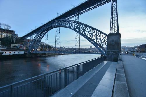 Guindais Oporto House