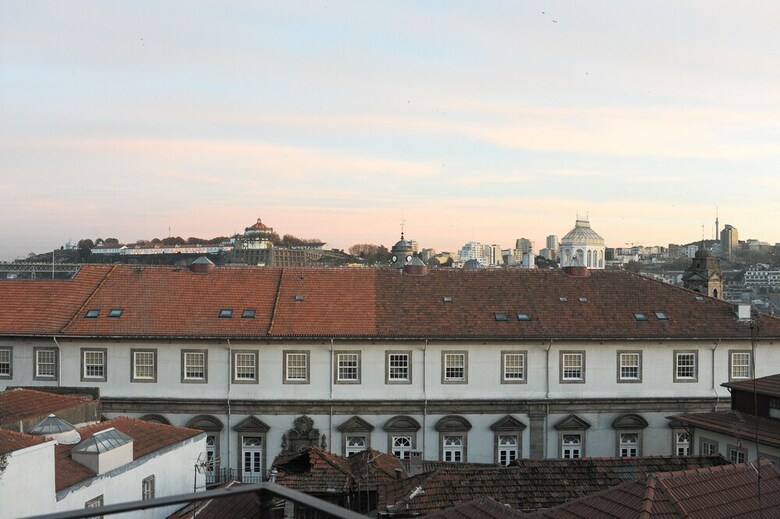 Hostal Mo House