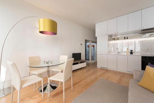 Bmyguest - Villa L�ios Terrace Apartment