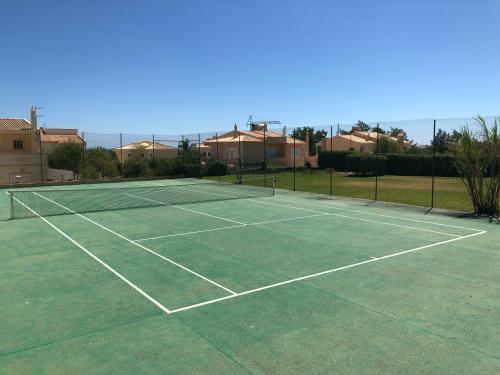 Pera Heights
