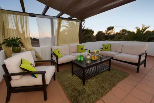 Villa Os Pinheiros