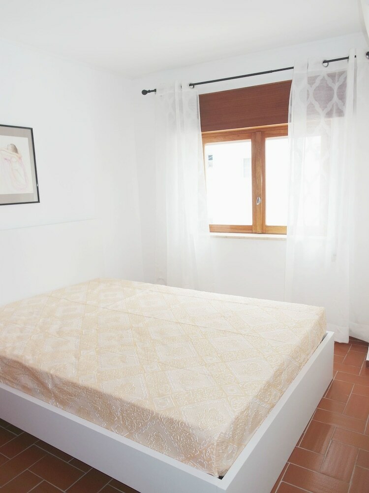 B14 - Heart Of Old Town Apartment