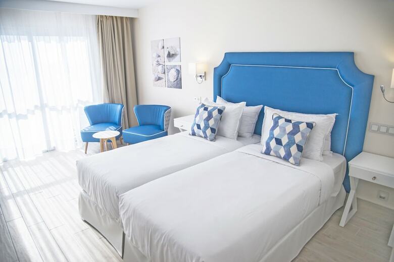Hotel Boutique Tao Caleta Del Mar