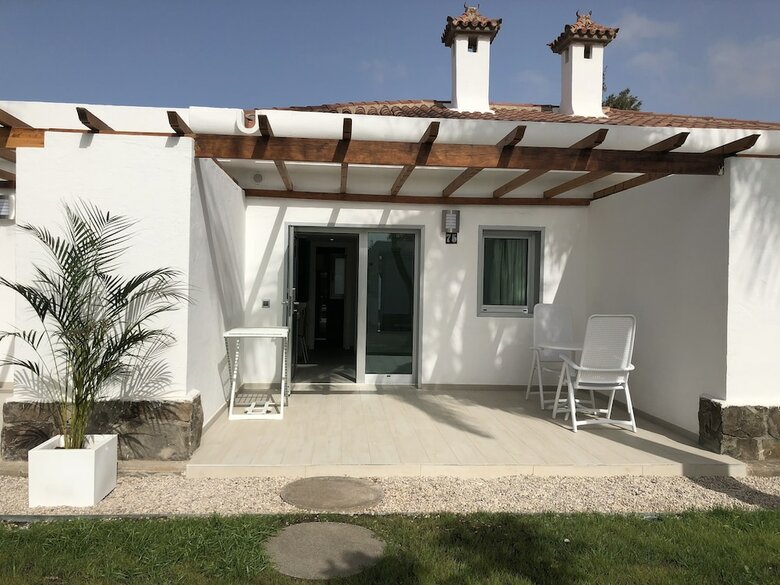 Apartamentos Livvo Dunagolf Suites
