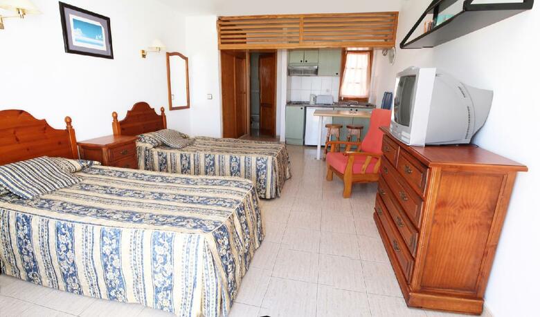 Apartamentos Las Lilas S�lo Adultos
