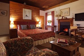 Bed & Breakfast Redcliffe House