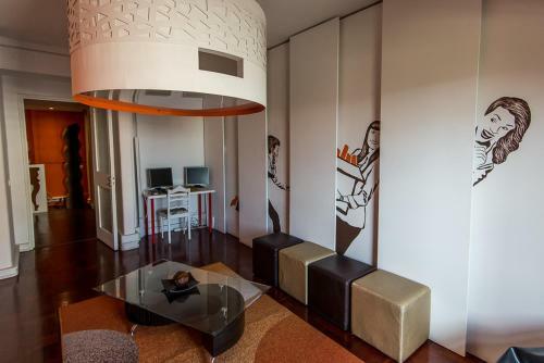 Lisbon Landscape Hostel