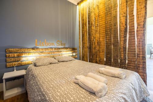 Hostal Lisbon Basilica Rooms