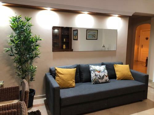 Hostal Alameda Garden