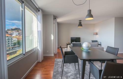 Mlv Uptown Apartments