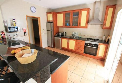 Praia Do Carvoeiro Villa Sleeps 6 Pool