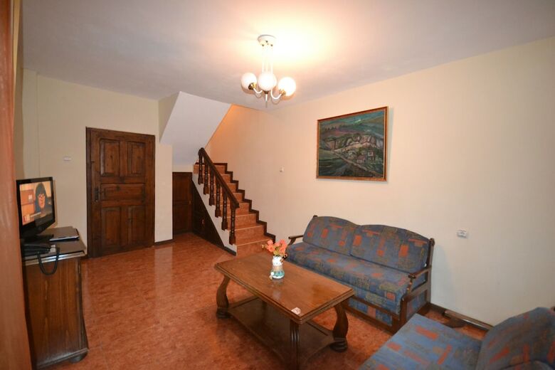 Hotel More