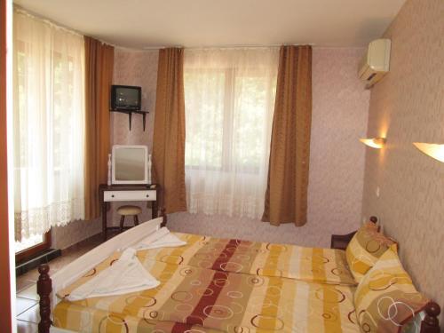 Hotel Eos