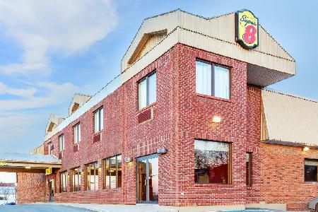 Super 8 Campbellton Hotel