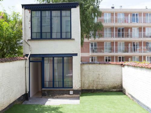 Lantsheere Halldis Apartments