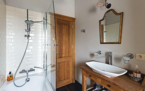 B&B Charmes D'h�tes