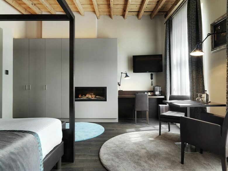 Hotel Harmony