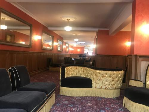 Aquilon Boutique Hotel