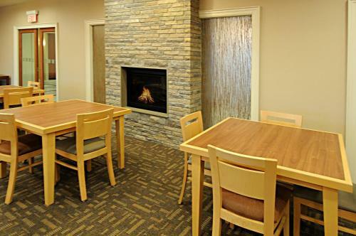 Hotel Holiday Inn Express & Suites Vaughan Southwest