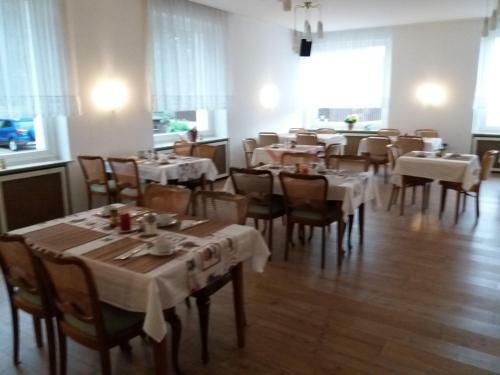 Hostal Pension Cecilie