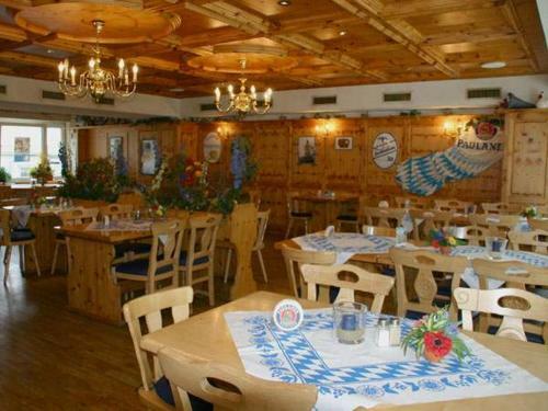 Hostal Das Weiss Blaue Haus