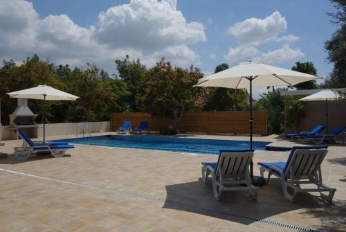 Deborah's Villa