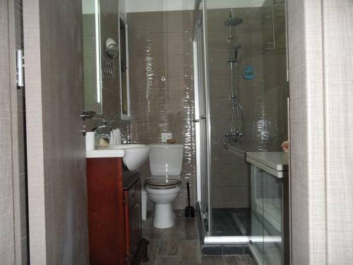 Apartamento Sunshine Apts, Two Bedroom , Free Internet, No 3