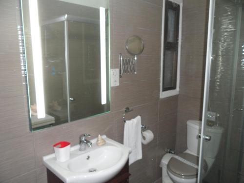Apartamento Sunshine Apts, Two Bedroom , Free Internet, No 3
