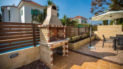 Rent Private Villa 364